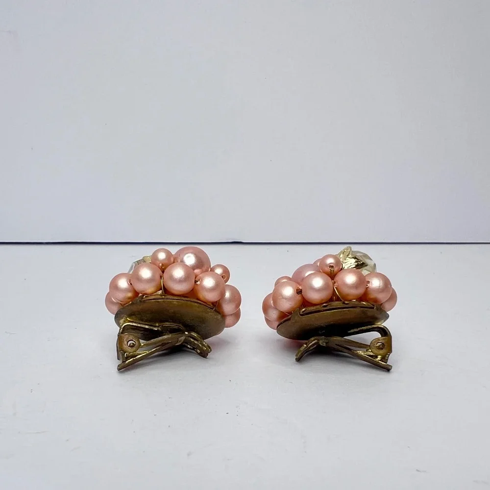 Vintage Japan Pink Faux Pearl Beaded Clip On Earrings Mid Century Classic Preppy